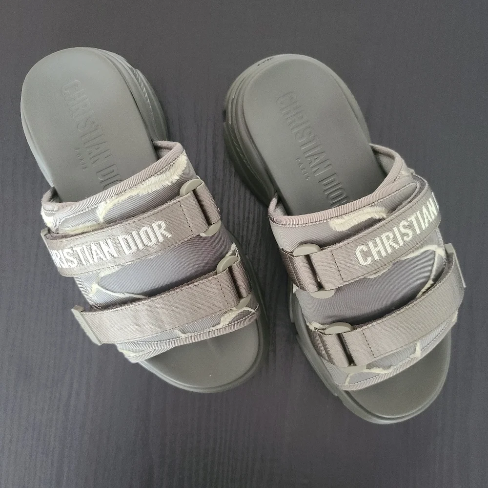 Christian Dior D Wander Sandal - Picture 1 of 8